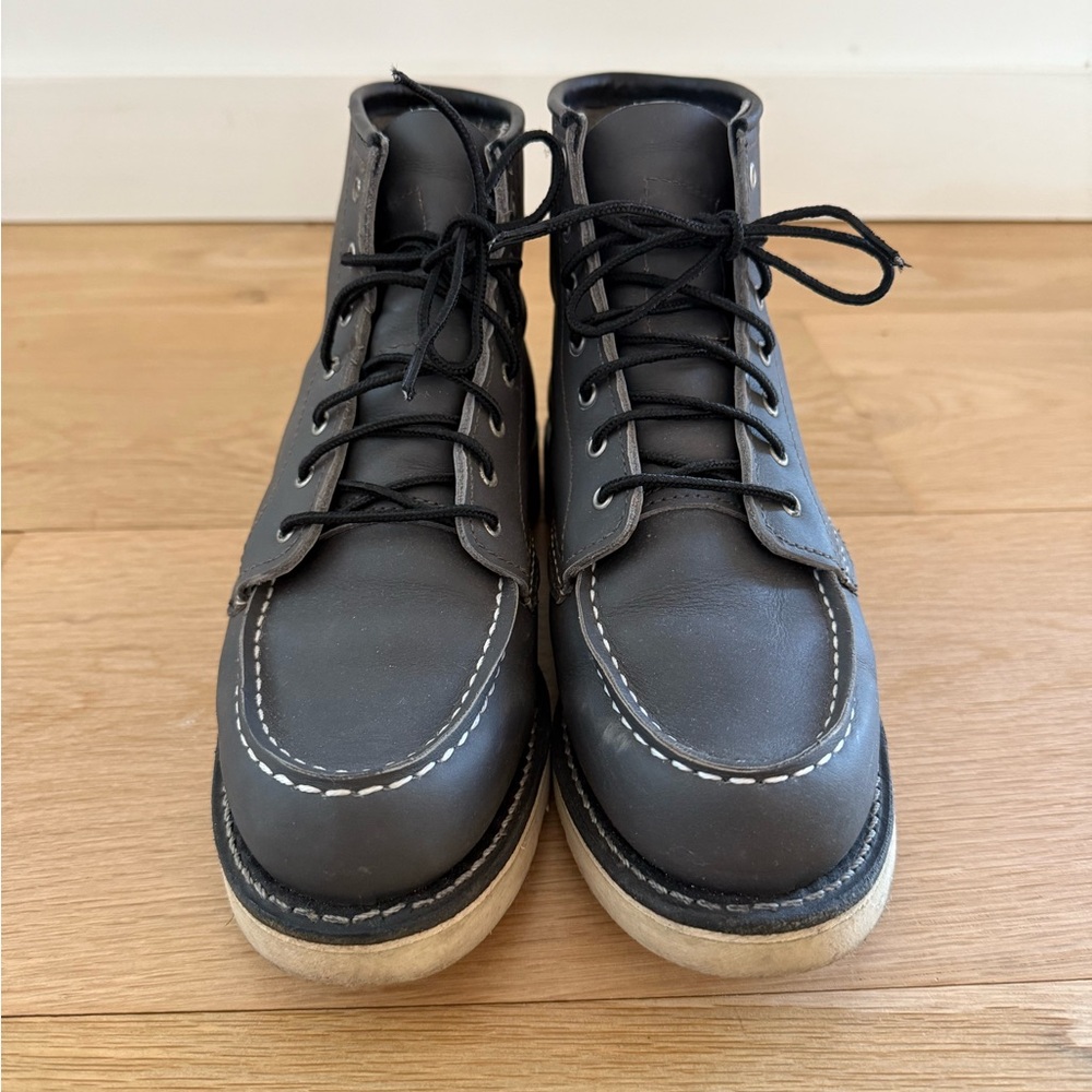 Red Wing Women Classic Moc Boot
